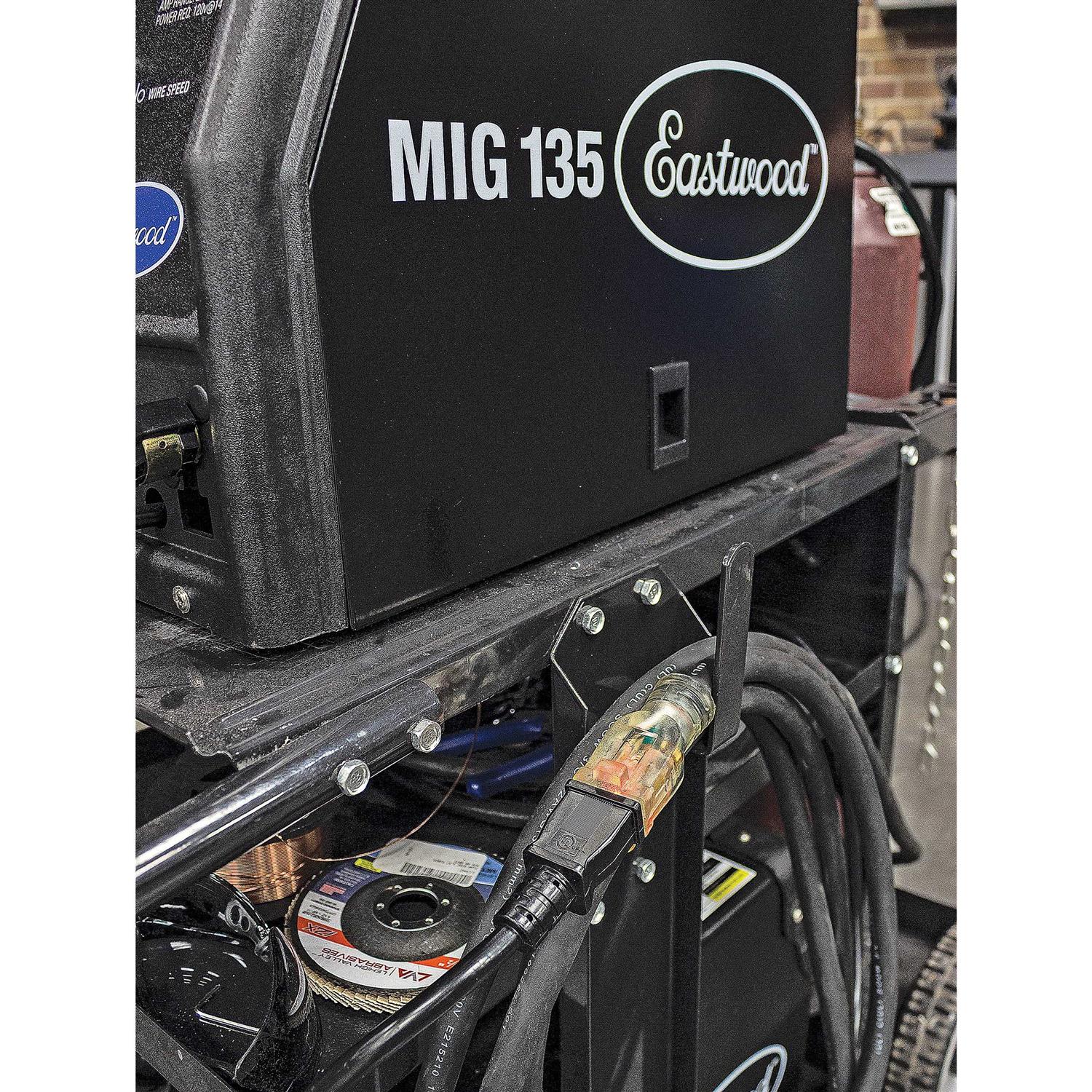 Eastwood 25ft Heavy Duty 110V Extension Cord - Image 3