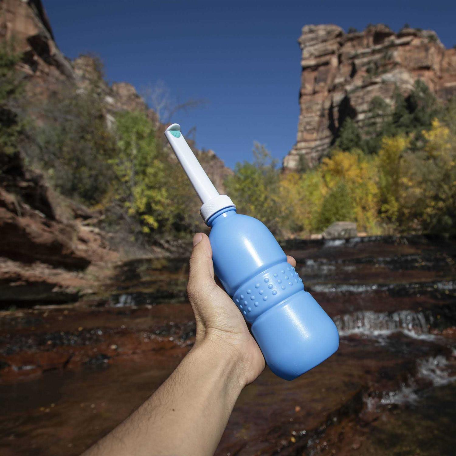 Brondell Rinslet Travel Bidet Easy Store Nozzle and Carry Bag - Image 2